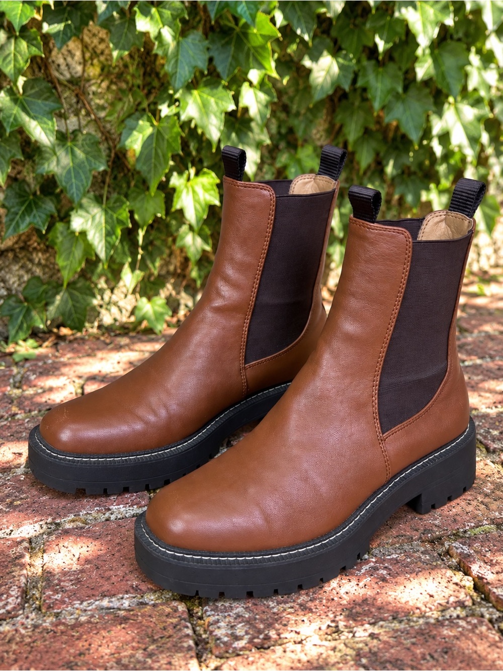 SAM EDELMAN Cognac Leather Downtown Lug Sole Chukka Boots, 7.5